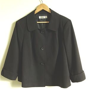Women’s suit jacket 16 W